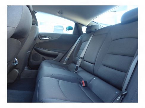 Used 2023 Chevrolet Malibu LT image 18