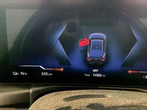 Used 2022 BMW i4 eDrive40 w/ M Sport Package RWD image 9