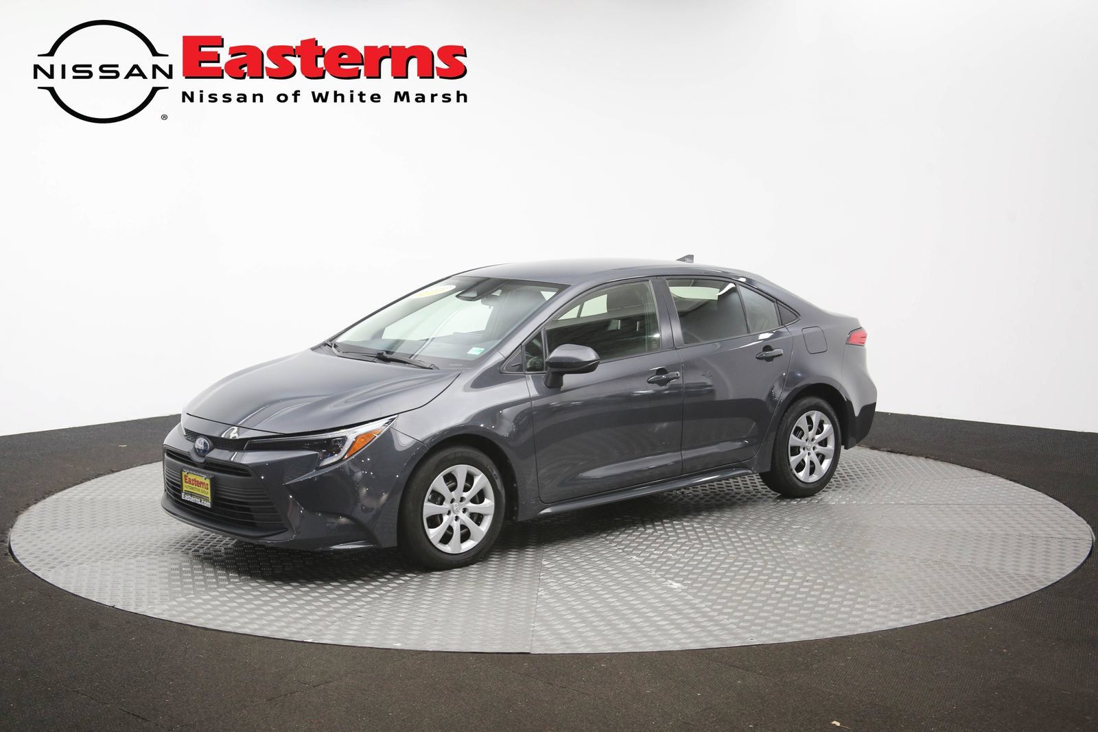 Used 2023 Toyota Corolla LE w/ Carpet Mat Package (TMS) FWD image 51