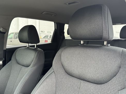 Used 2020 Hyundai Santa Fe SEL FWD image 18