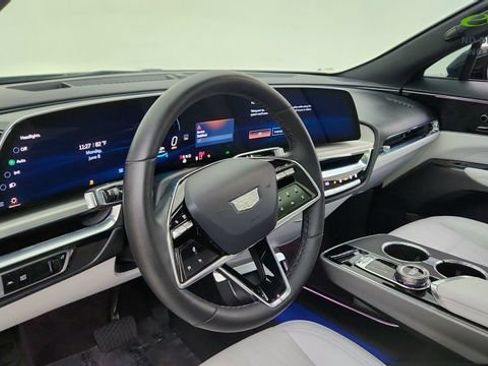 Used 2024 Cadillac Lyriq Luxury RWD image 21