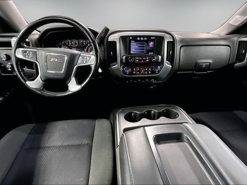 Used 2015 GMC Sierra 1500 SLE w/ SLE Value Package AWD/4WD image 9