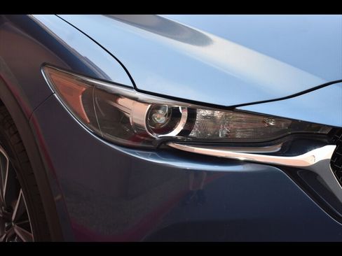 Used 2018 MAZDA CX-5 Touring w/ Preferred Equipment Package FWD image 45