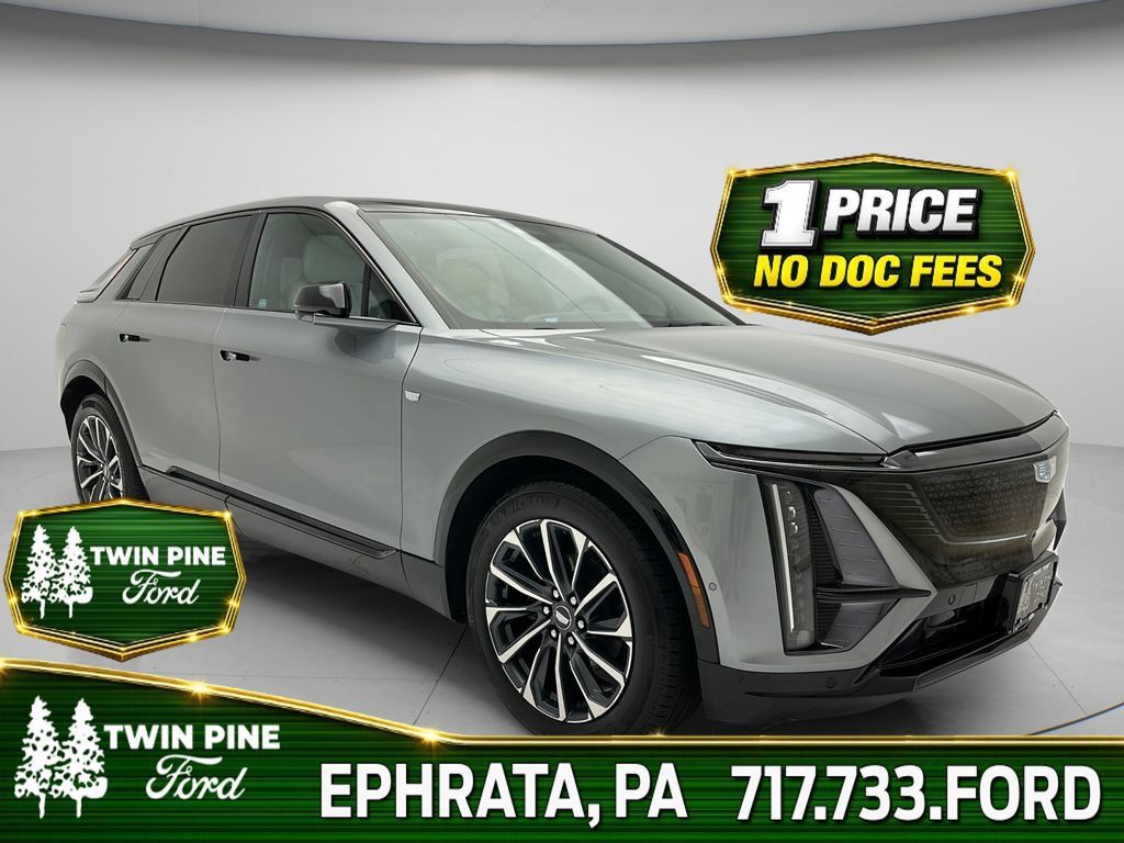 Used 2024 Cadillac Lyriq Sport AWD/4WD image 1