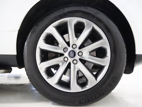 Used 2015 Land Rover Range Rover image 81