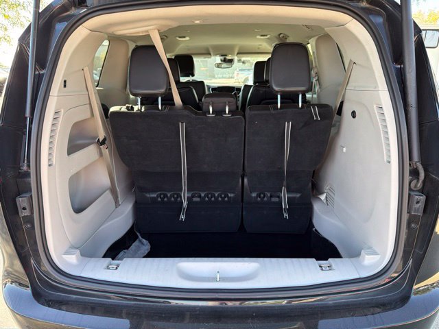 Used 2024 Chrysler Pacifica Touring-L FWD image 23
