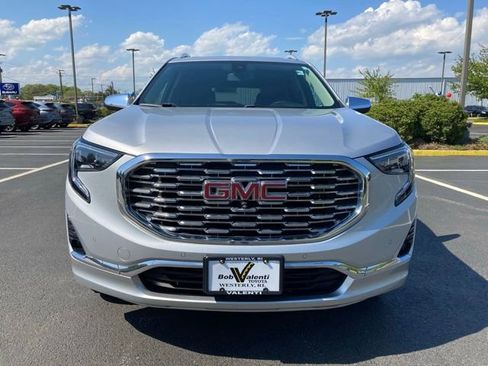 Used 2019 GMC Terrain Denali w/ Advanced Safety Package AWD/4WD image 13