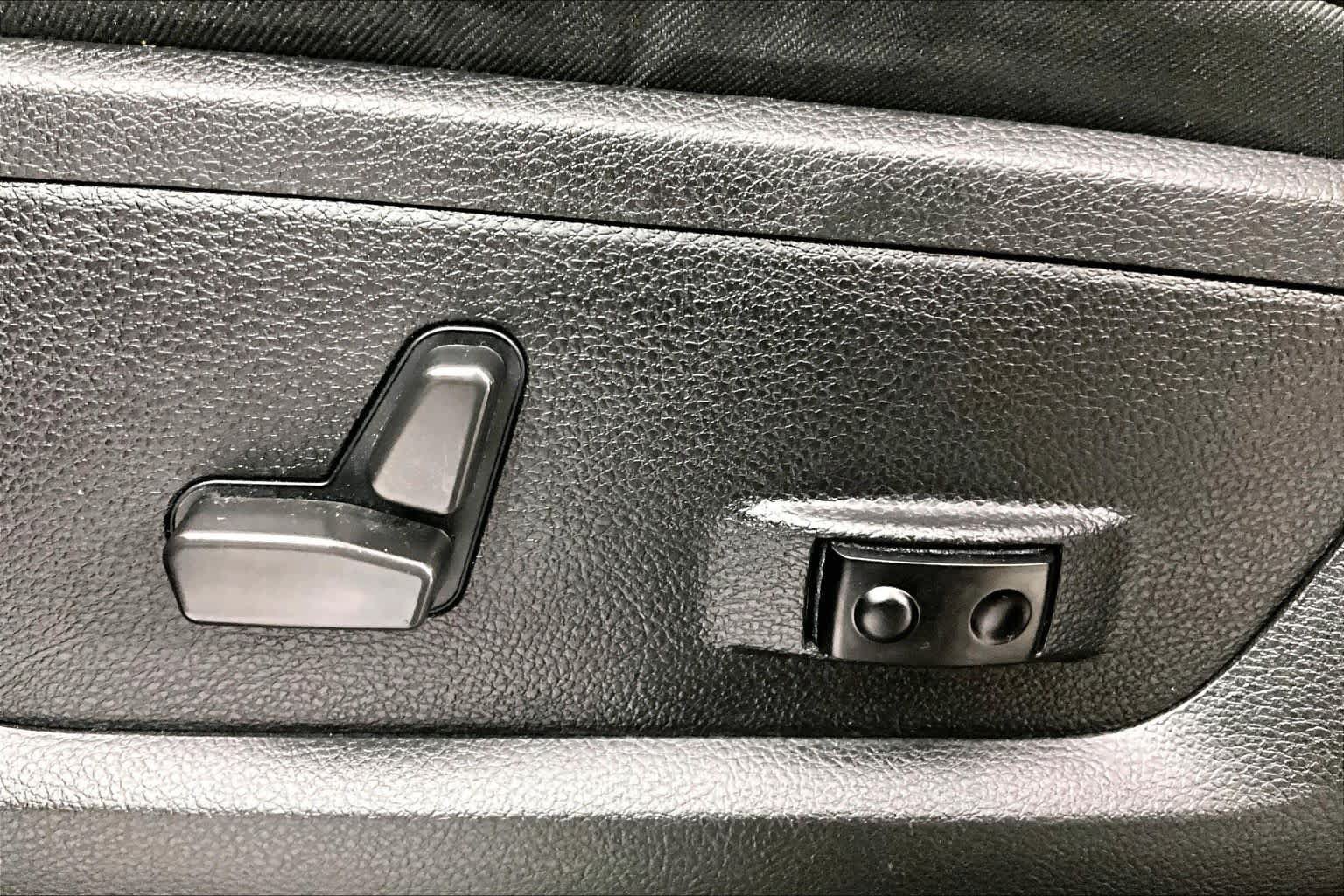 Used 2021 RAM 2500 Laramie AWD/4WD image 30