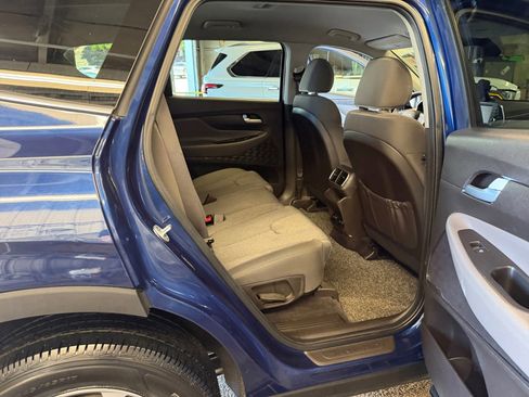 Used 2019 Hyundai Santa Fe SE AWD/4WD image 33