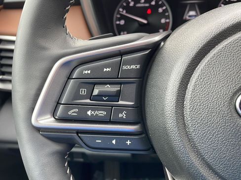 Used 2025 Subaru Outback Touring image 15