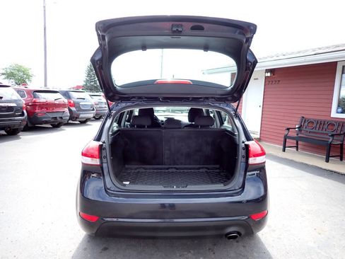 Used 2017 Kia Forte LX w/ LX Popular Plus Package FWD image 5