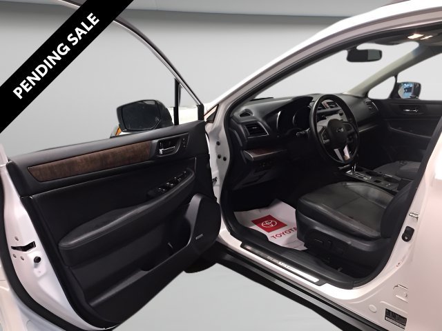 Used 2016 Subaru Outback 2.5i Limited AWD/4WD image 14