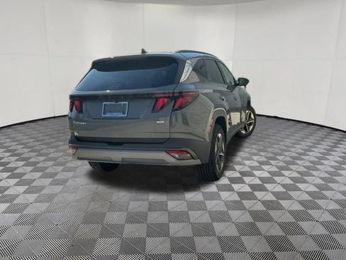 Certified 2025 Hyundai Tucson SEL AWD/4WD image 7