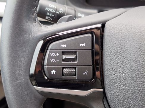 Used 2025 Honda Odyssey EX-L image 16