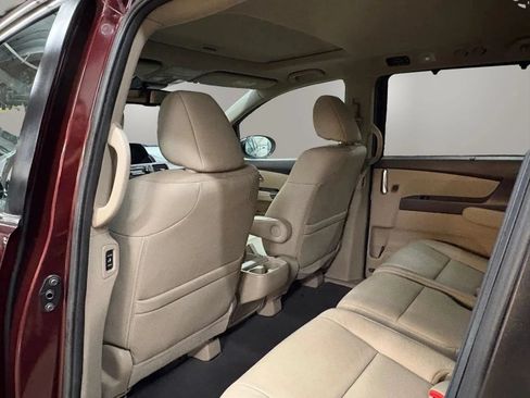 Used 2014 Honda Odyssey EX-L image 27