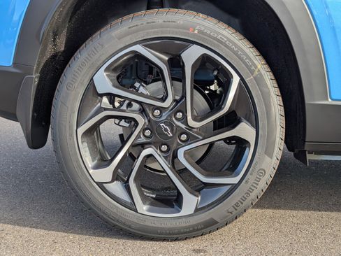 New 2026 Chevrolet Trax RS w/ Sunroof Package image 43