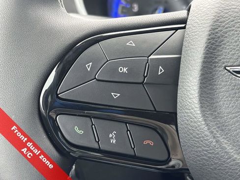 New 2026 Chrysler Pacifica Select image 25