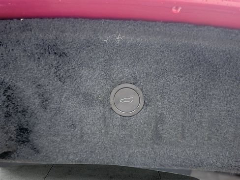 Used 2023 Tesla Model S Plaid image 21