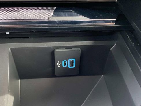 New 2025 Ford F350 Lariat w/ Lariat Ultimate Package image 22