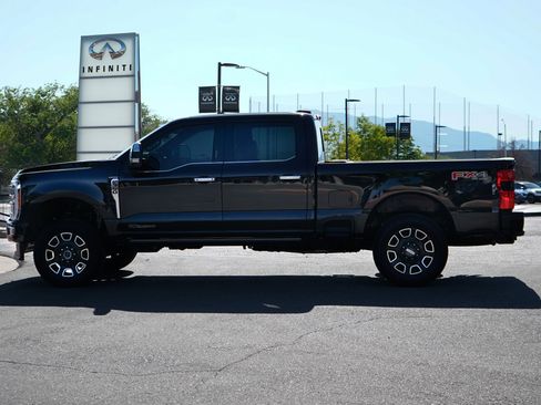 Used 2024 Ford F350 Platinum w/ FX4 Off-Road Package AWD/4WD image 6