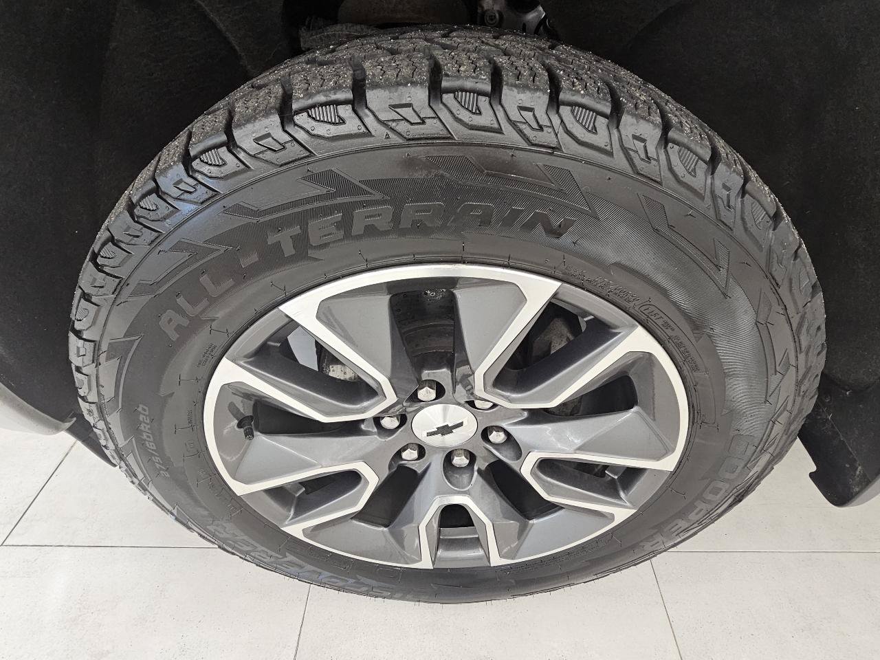 Used 2022 Chevrolet Silverado 1500 RST w/ RST All Star Premium Package AWD/4WD image 33