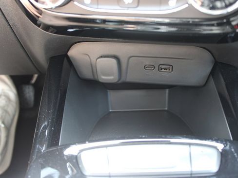 New 2026 Chevrolet Trax ACTIV w/ Driver Confidence Package FWD image 42