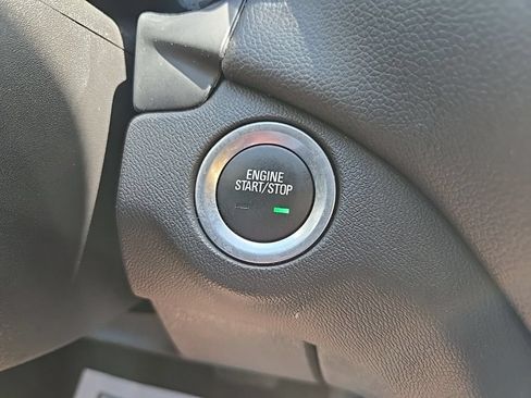 Used 2024 Chevrolet Equinox LT w/ Driver Convenience Package AWD/4WD image 50