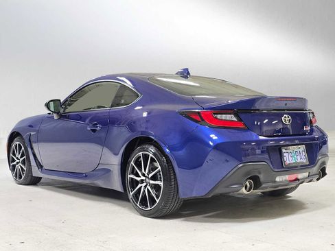 Used 2023 Toyota GR86 image 5