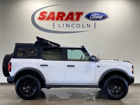 Used 2023 Ford Bronco Wildtrak AWD/4WD image 2