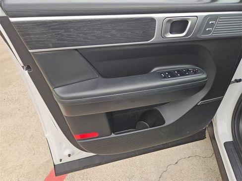 Used 2025 Hyundai Santa Fe Limited image 14