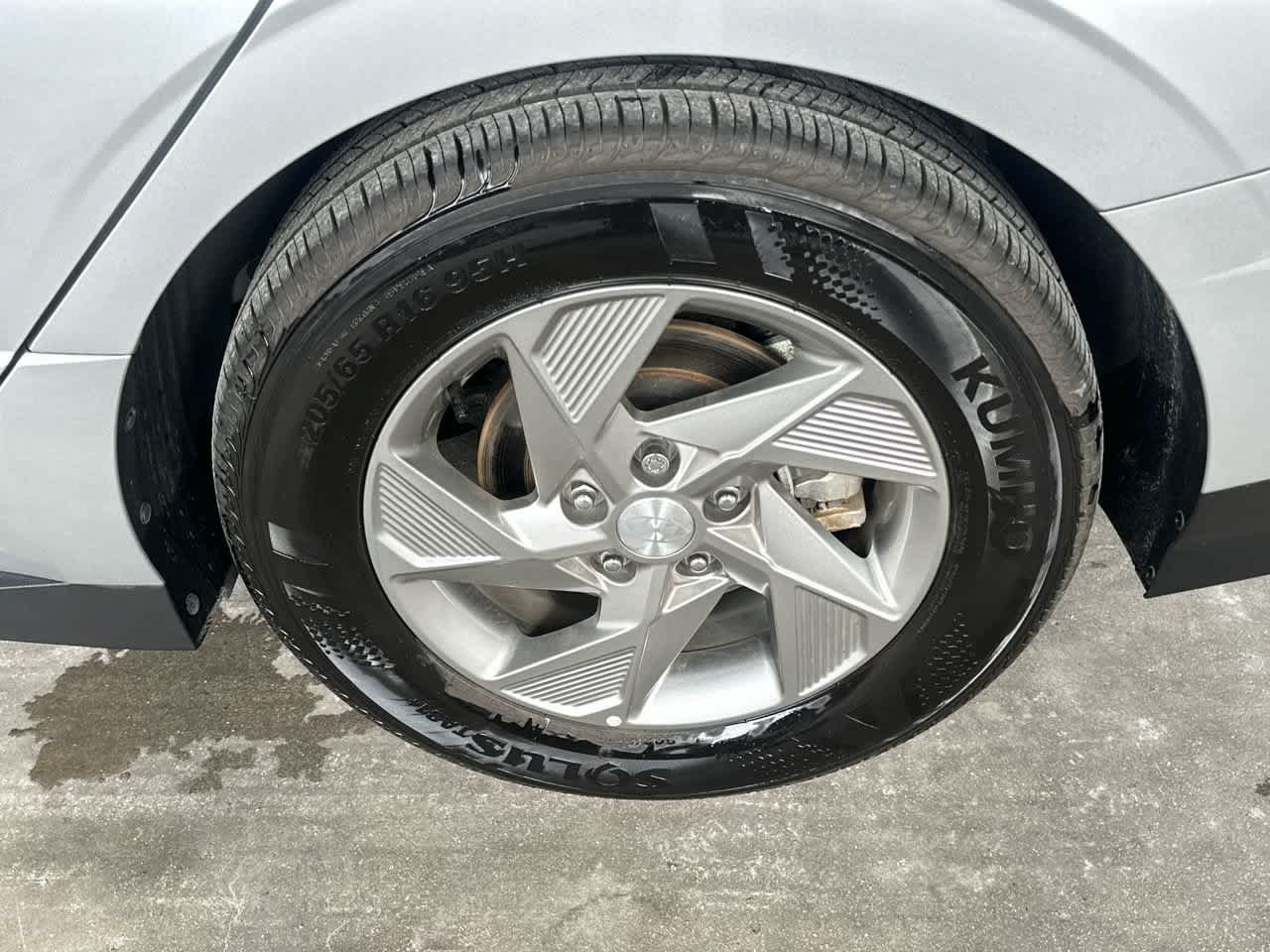 Used 2026 Hyundai Sonata SE FWD image 11