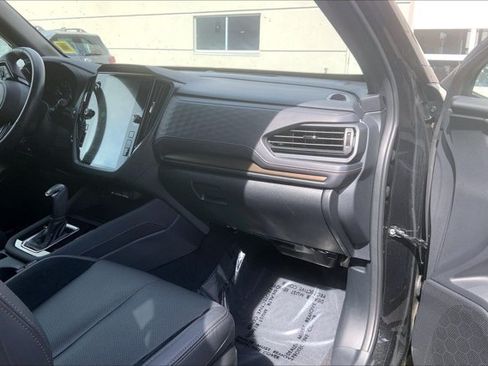 Used 2025 Subaru Forester Touring w/ Popular Package - Touring AWD/4WD image 15