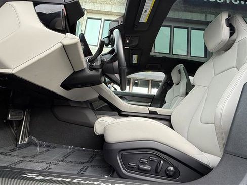 Used 2022 Porsche Taycan Turbo S w/ Premium Package image 13