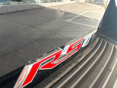 Used 2022 Chevrolet Suburban RST image 23