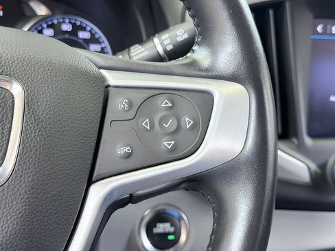 Used 2022 GMC Terrain SLT w/ Infotainment Package II AWD/4WD image 49