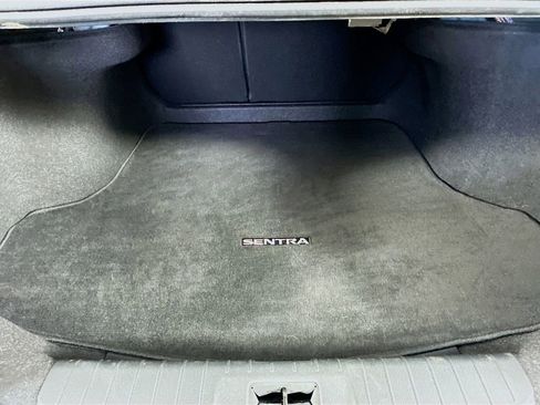 Certified 2023 Nissan Sentra SR w/ SR Premium Package image 34