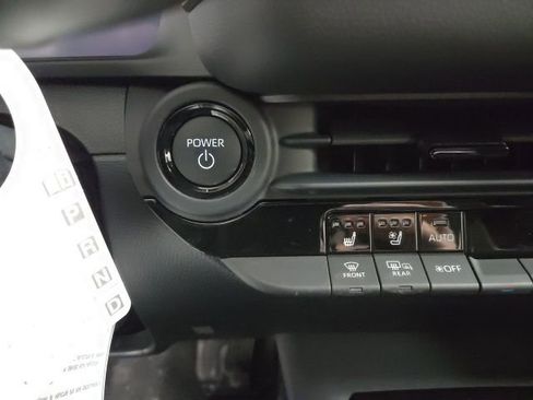 New 2026 Toyota Crown Platinum image 30