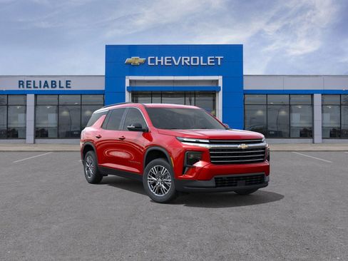 New 2026 Chevrolet Traverse LT w/ Driver Confidence Package image 1
