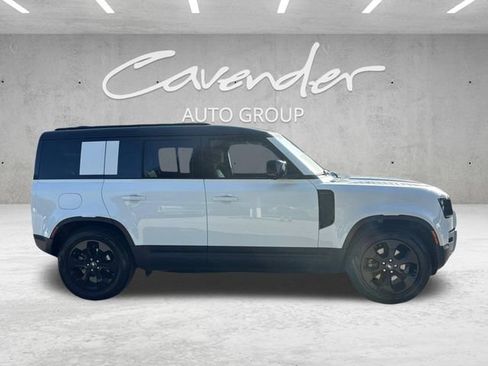 Used 2025 Land Rover Defender 110 S AWD/4WD image 21