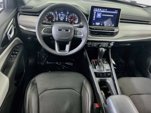 Used 2023 Jeep Compass Limited AWD/4WD image 21