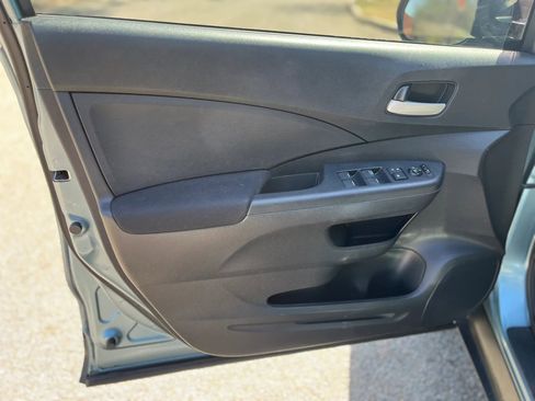 Used 2016 Honda CR-V SE image 16