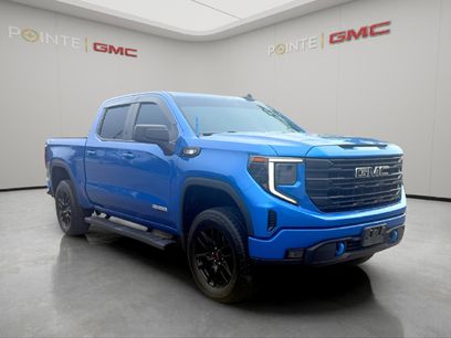 Used 2022 GMC Sierra 1500 Elevation w/ Preferred Package