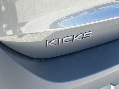 New 2026 Nissan Kicks SV FWD image 9