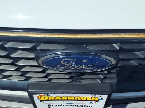 Used 2023 Ford Escape Platinum w/ Premium Technology Package AWD/4WD image 12