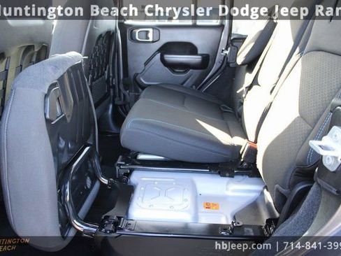 Used 2021 Jeep Wrangler Unlimited Rubicon 4xe image 51