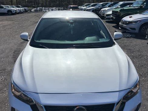 Used 2020 Nissan Sentra SV image 7