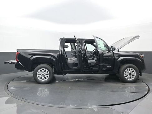 New 2026 Toyota Tacoma SR5 AWD/4WD image 31
