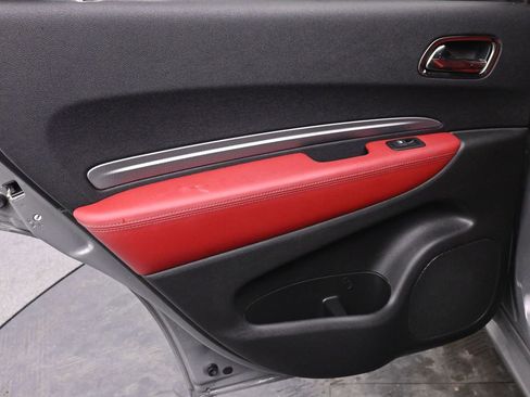 Used 2019 Dodge Durango R/T w/ Blacktop Package AWD/4WD image 16