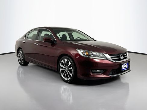 Used 2015 Honda Accord Sport image 3