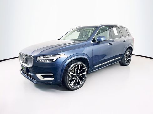 Used 2023 Volvo XC90 B6 Plus w/ Protection Package Premier image 3